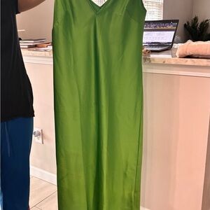 Green Sleeveless Dress
